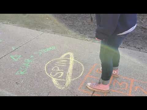 Try Drawing a Sidewalk Chalk Obstacle Course! Here&#039;s How