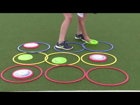 Primary PE Lesson Ideas - Ultimate Frisbee - Tic, Tac, Toe
